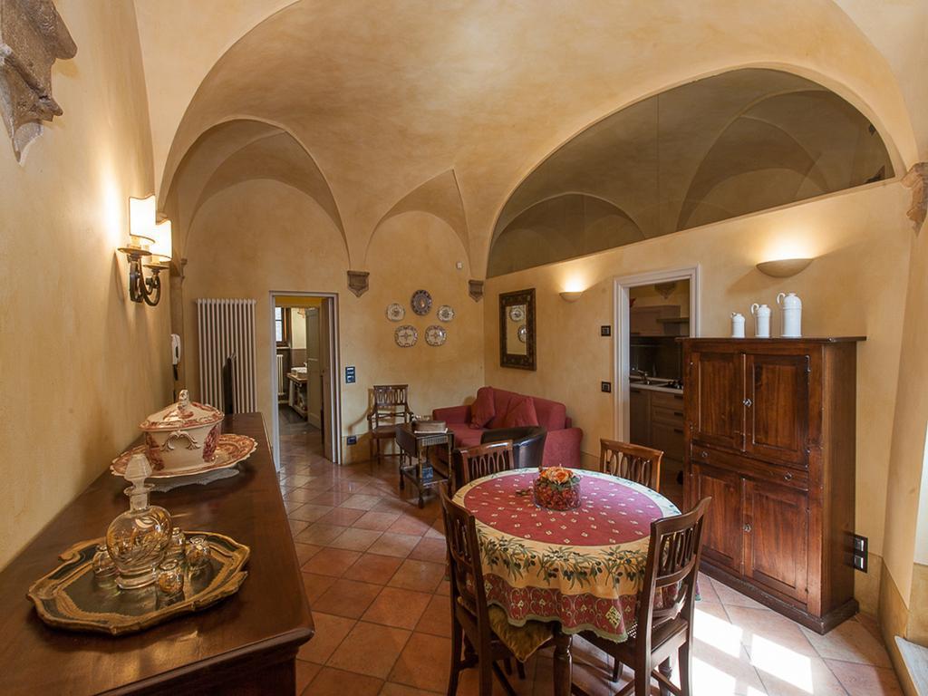 Apartment Residenza Gabrielli Sarteano Oda fotoğraf